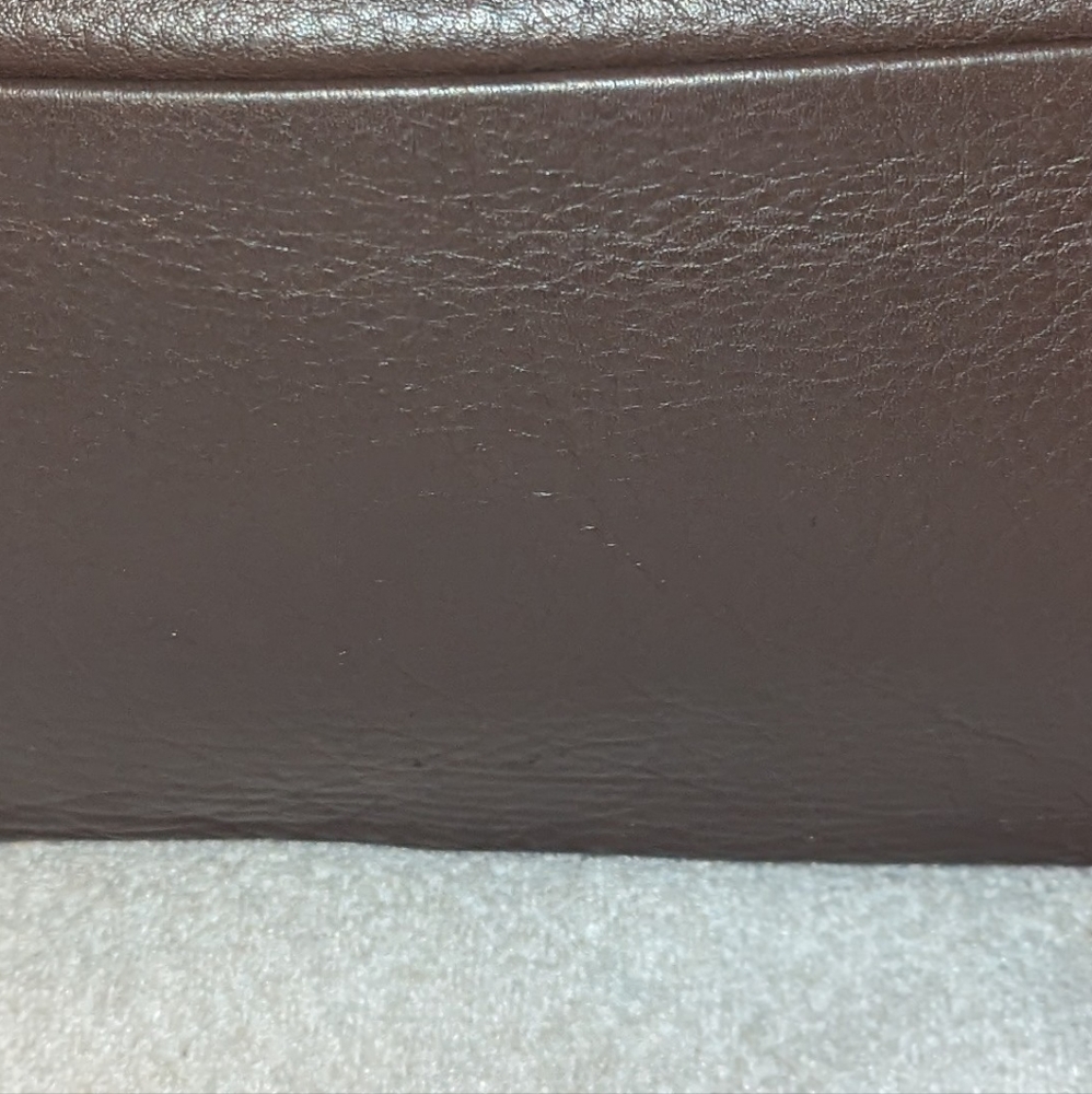 Levenger brown leather handbag. - Picture 13 of 13